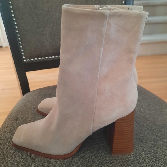 NWOT Sam Edelman Ivette Bootie in Sesame, Size 7 - Picture 4 of 7